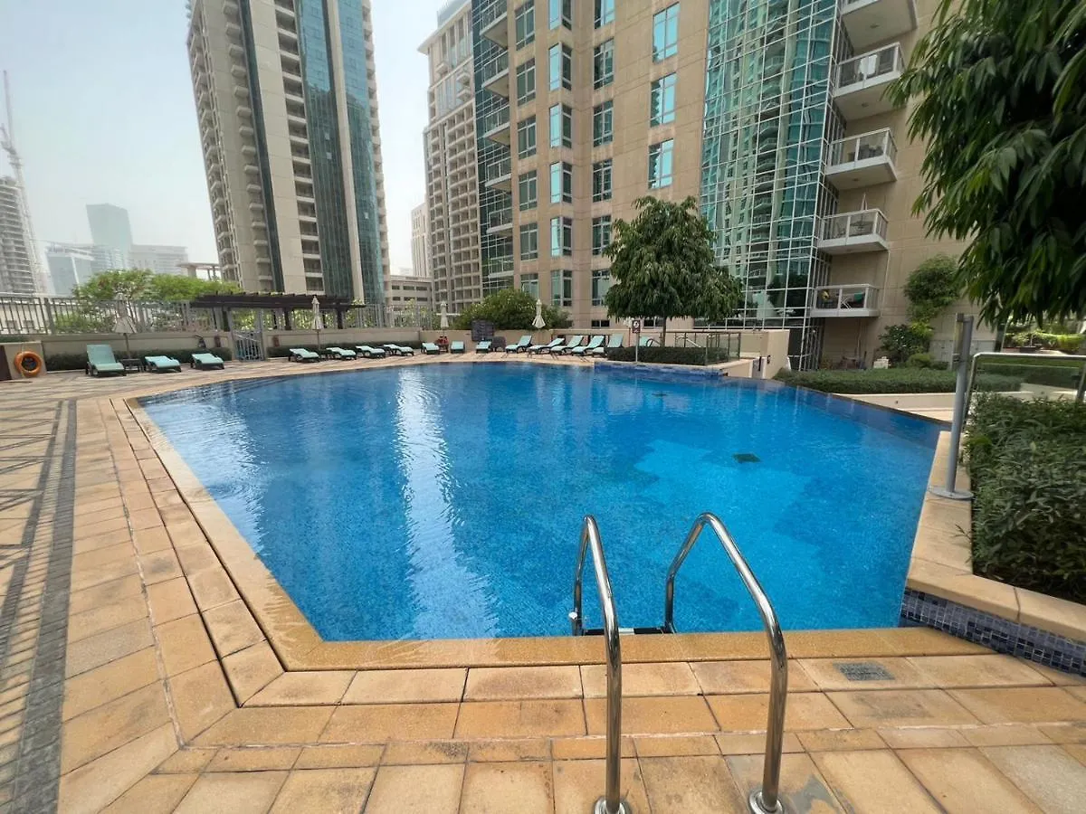 First Class 2Br With Full Dubai Downtown Skyline View 0*,
