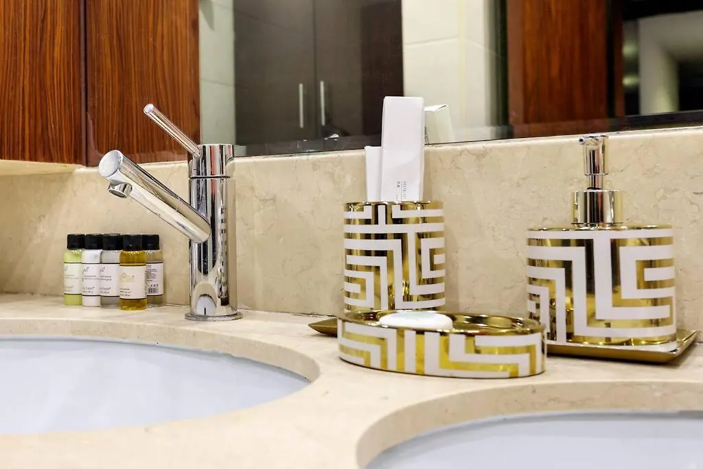 First Class 2Br With Full Dubai Downtown Skyline View